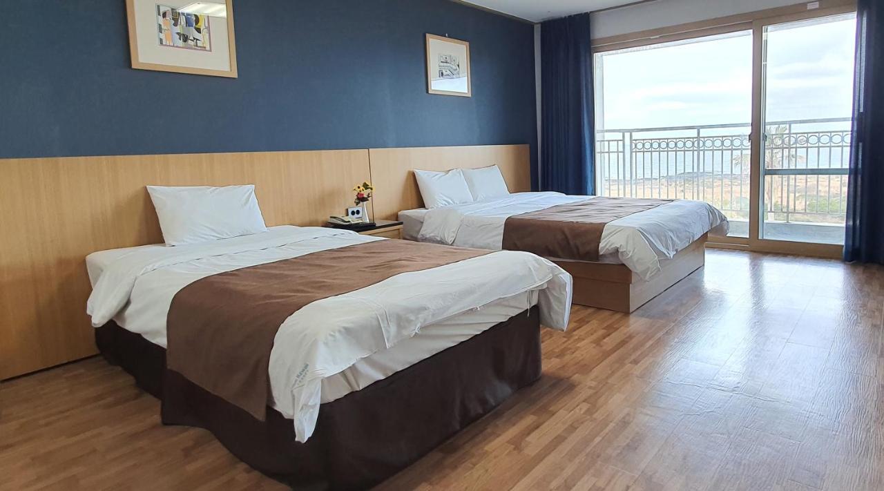 Blue Hawaii Resort 3*
